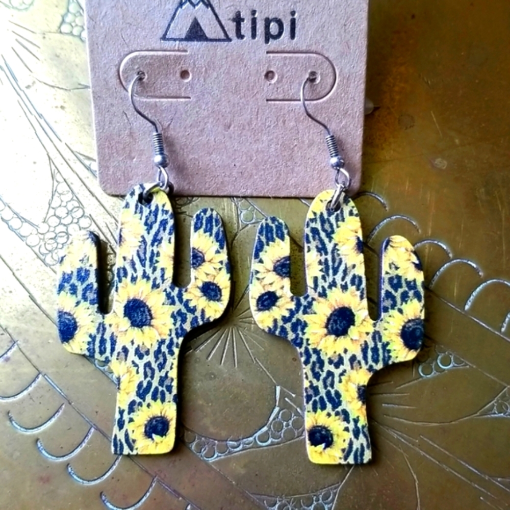 Cactus Shaped Sunflower Leopard Print Earrings